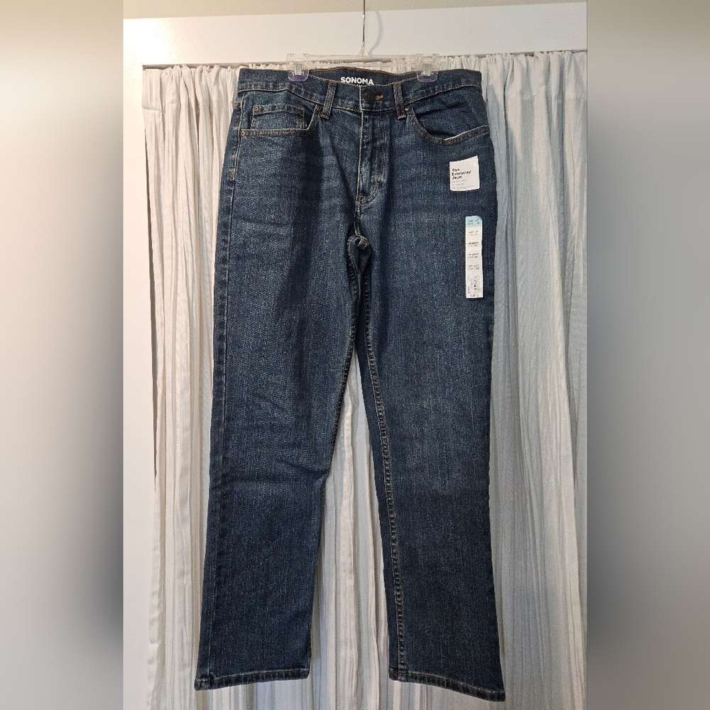 Classic Men's Blue Straight-Leg Jeans